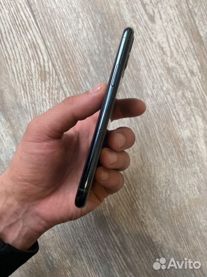 iPhone 11 pro в разбор