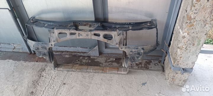 Продам телевизор(панель) на skoda octavia a4