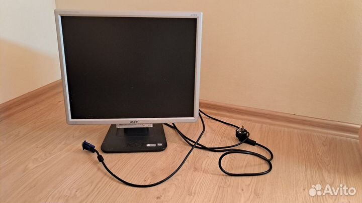 Монитор Acer 