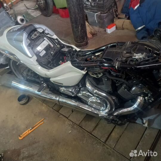 Suzuki M109R boulevard в разборе