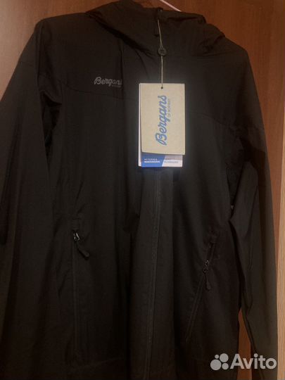 Ветровка летняя мужская Bergans microlight новая