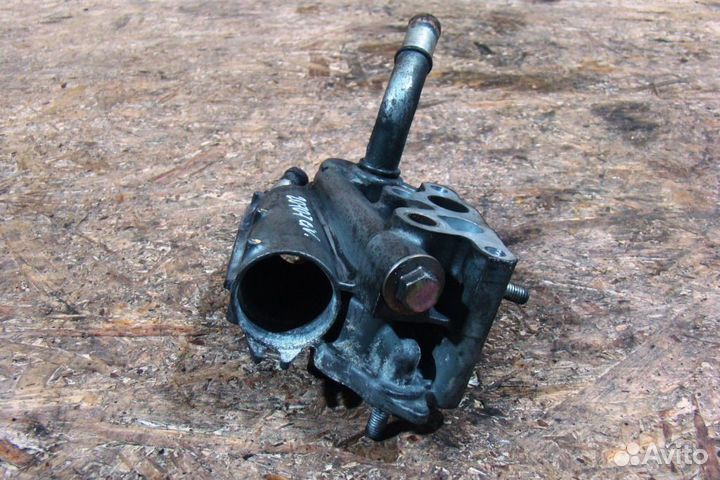 Honda Civic 5D Корпус термостата