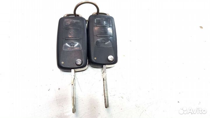 Смарт ключ Volkswagen Toureg 1
