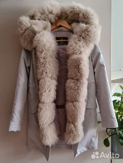Парка женская с натуральным мехом