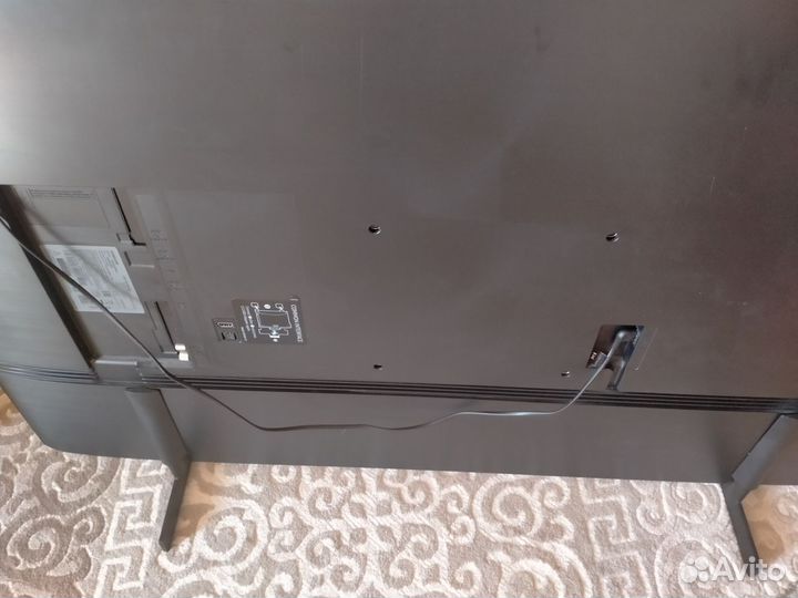Samsung Crystal UHD TV