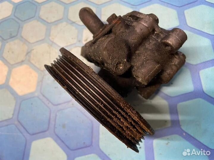 Насос гидроусилителя руля гур 8D0145156ES