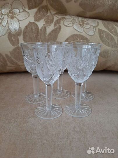 Посуда хрусталь стекло рюмки поднос, салатник