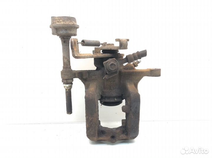 Суппорт задний правый Opel Astra J 1.7 cdti 2011