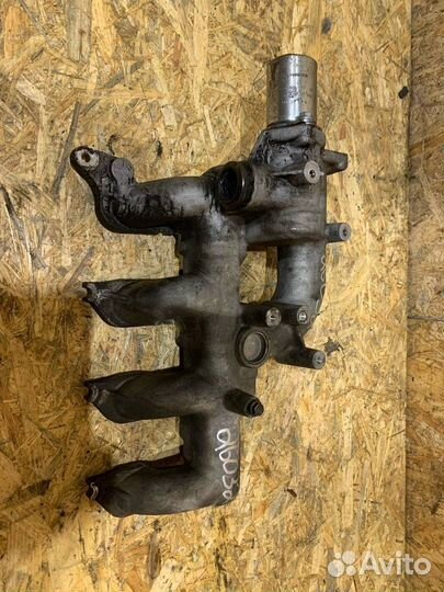 Выпускной коллектор Renault Megane рест. 2000