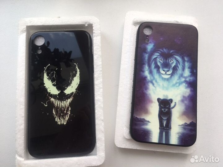 Чехлы на iPhone XR