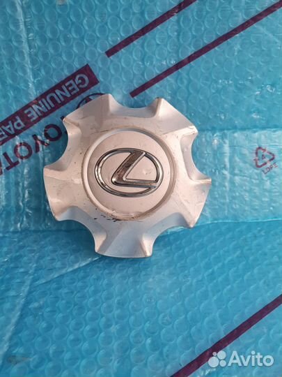 Крышка ступицы Lexus LX R18