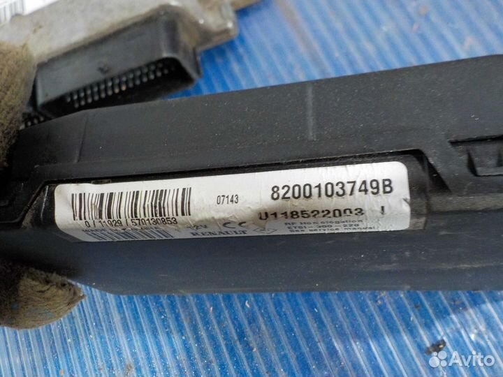 Блок управления двигателем Renault symbol