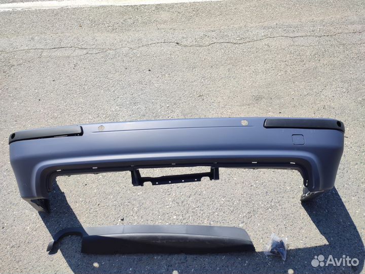 Задний бампер bmw 5 e39