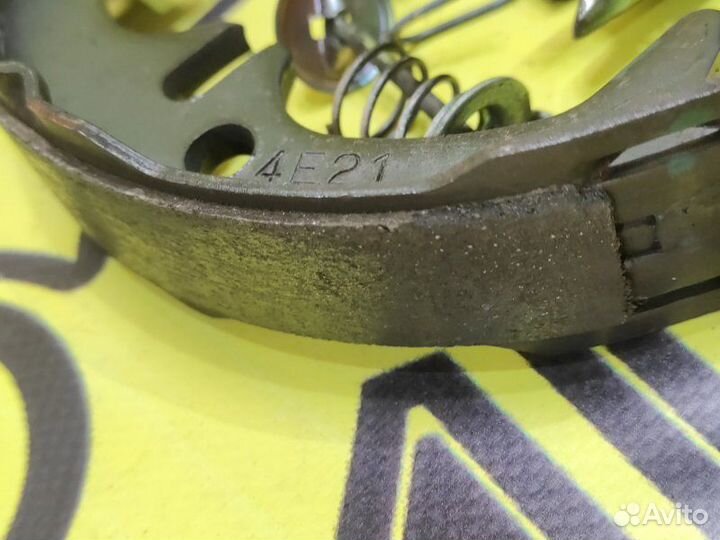 Механизм стояночного тормоза задний правый Toyota