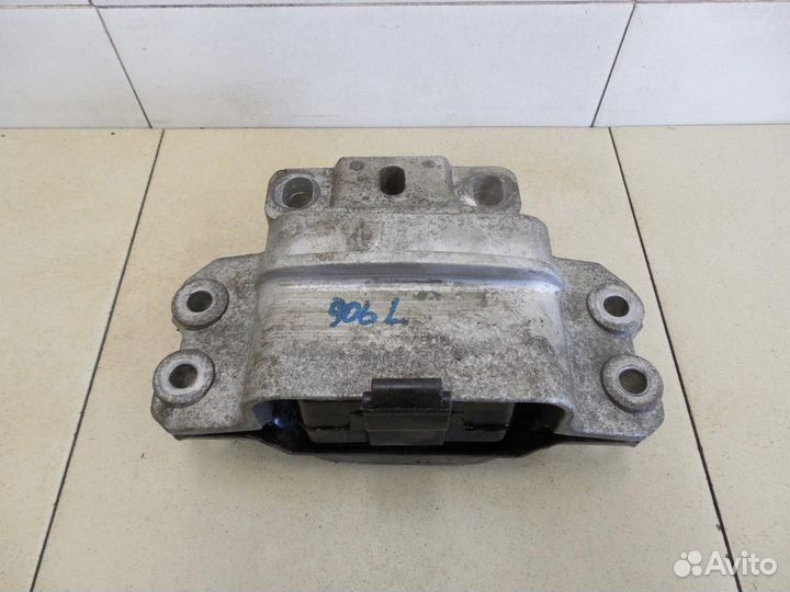 Опора кпп левая Octavia (A5 1Z) 2004-2013