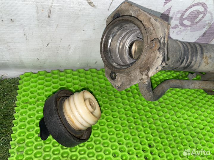 Горловина топливного бака Chevrolet Suburban GMT40