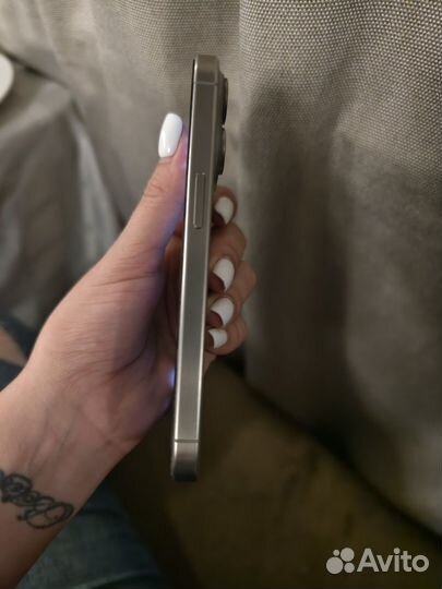 iPhone 15 Pro, 256 ГБ