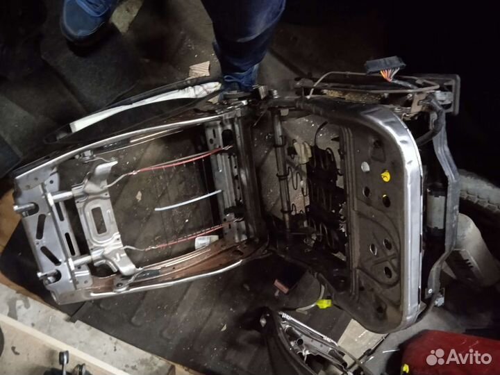 Каркас водительского кресла для dodge charger LD