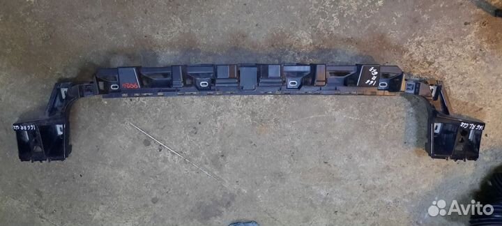 Мерседес мл 166 гле 166 кронштейн бампера заднего