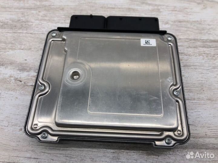 Эбу двс Volkswagen Golf Hybrid хэтчбек cukb 2017