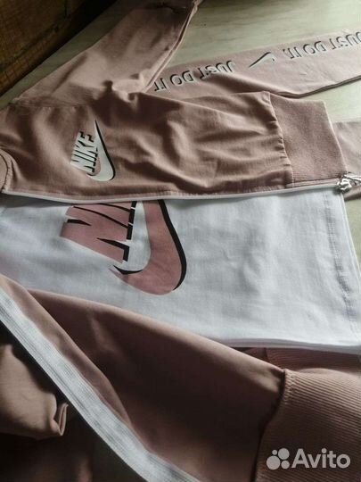 Костюм спортивный для девочки Nike