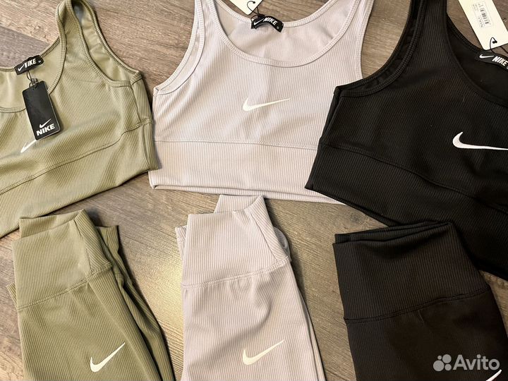 Костюм для спорта и фитнеса nike