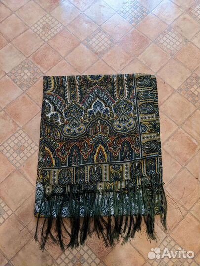 Палантин новый. 80 шерсть