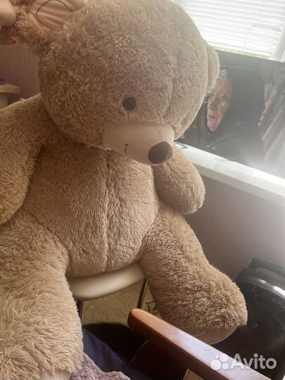 Плюшевый медведь большой