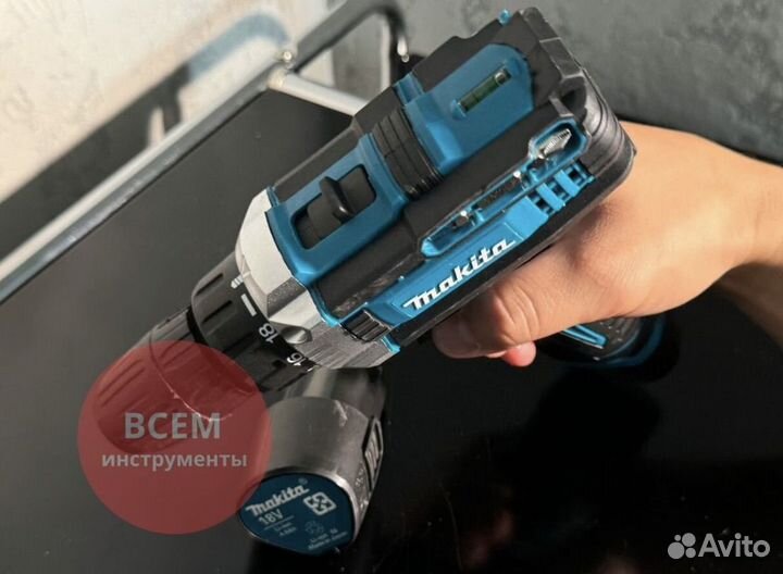 Шуруповерт makita 18v бесщеточный новый