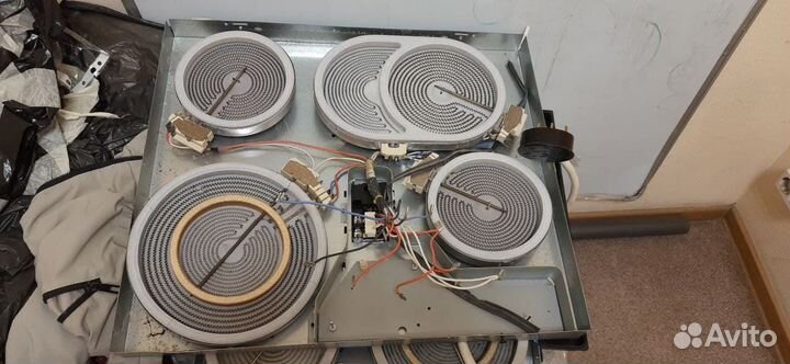 Ремонт индукционных и электрических плит. Духовок