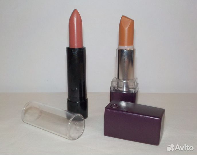 Лаки для ногтей, губная помада Oriflame