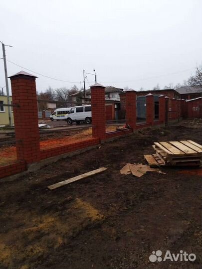 Бригада строителей