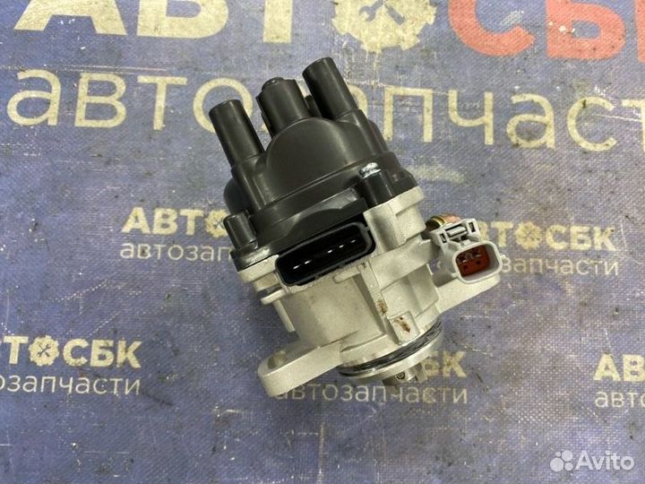 Трамблер Nissan Primera P11E GA16DE