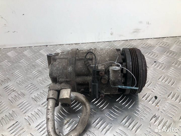 Компрессор кондиционера BMW X3 E83 2006 690564308