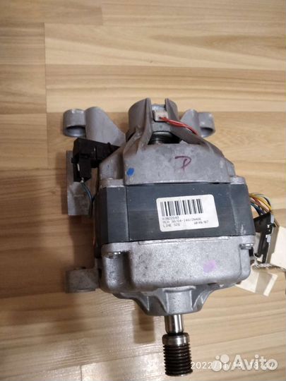 Двигататель стиральной машины