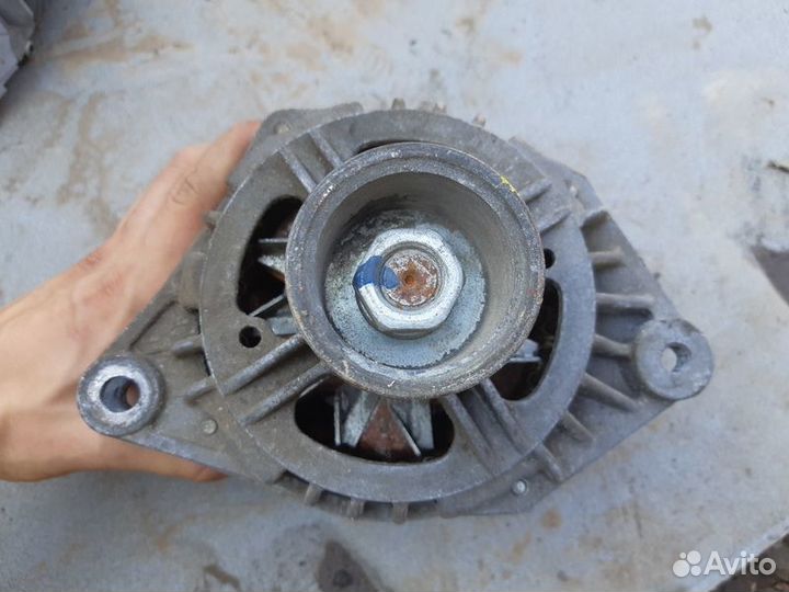 Генератор Opel Meriva