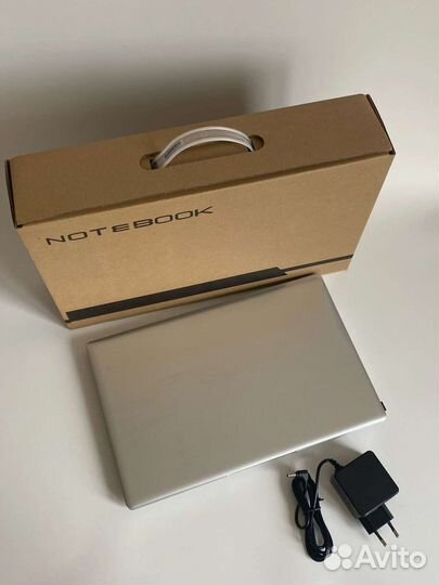 Ноутбук Ультрабук 8/256Gb Новый