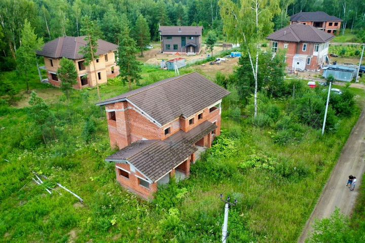 Дом 270 м² на участке 15 сот.