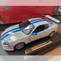 Коллекционная модель автомобиля Maserati 1:24