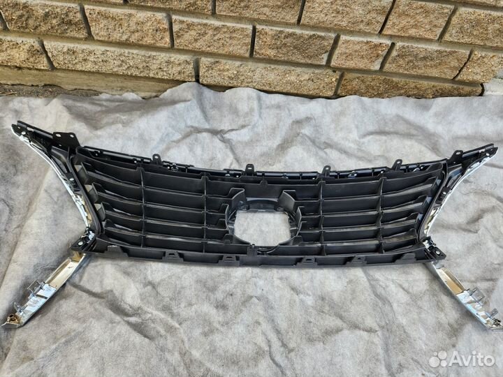 Решетка с молдингом для лексус RX 270\350\450