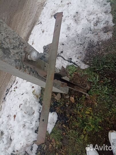 Фаркоп на ваз 2105