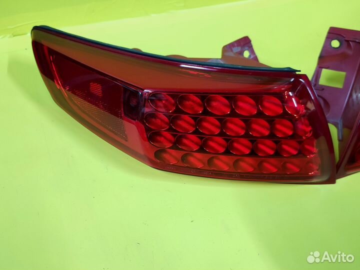 Фонарь Infiniti FX35 FX45 S50 26554CG000