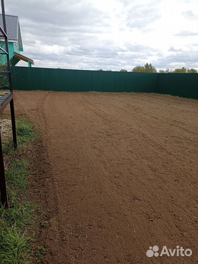 Вспашка земли фрезой