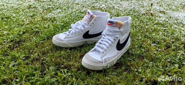 Nike Blazer 77’ Mid White Black premium