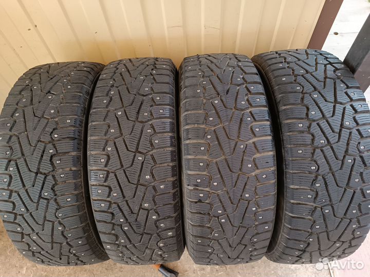 Pirelli Winter Ice Zero 205/55 R16 94T