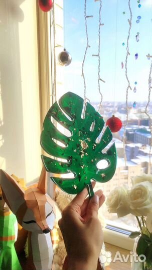 Лист Монстеры - подставка из эпоксидной смолы