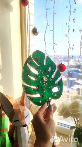 Лист Монстеры - подставка из эпоксидной смолы