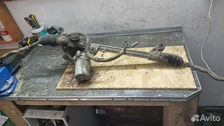 Рулевая рейка mazda demio DY3W