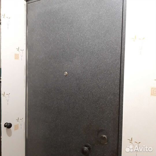 Дверь входная металлическая
