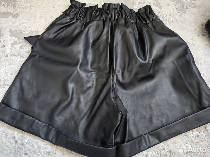 Шорты кожаные